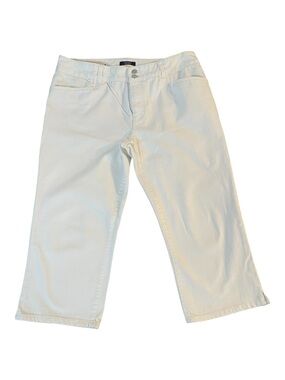 •Chaps White Denim Capri Pants
